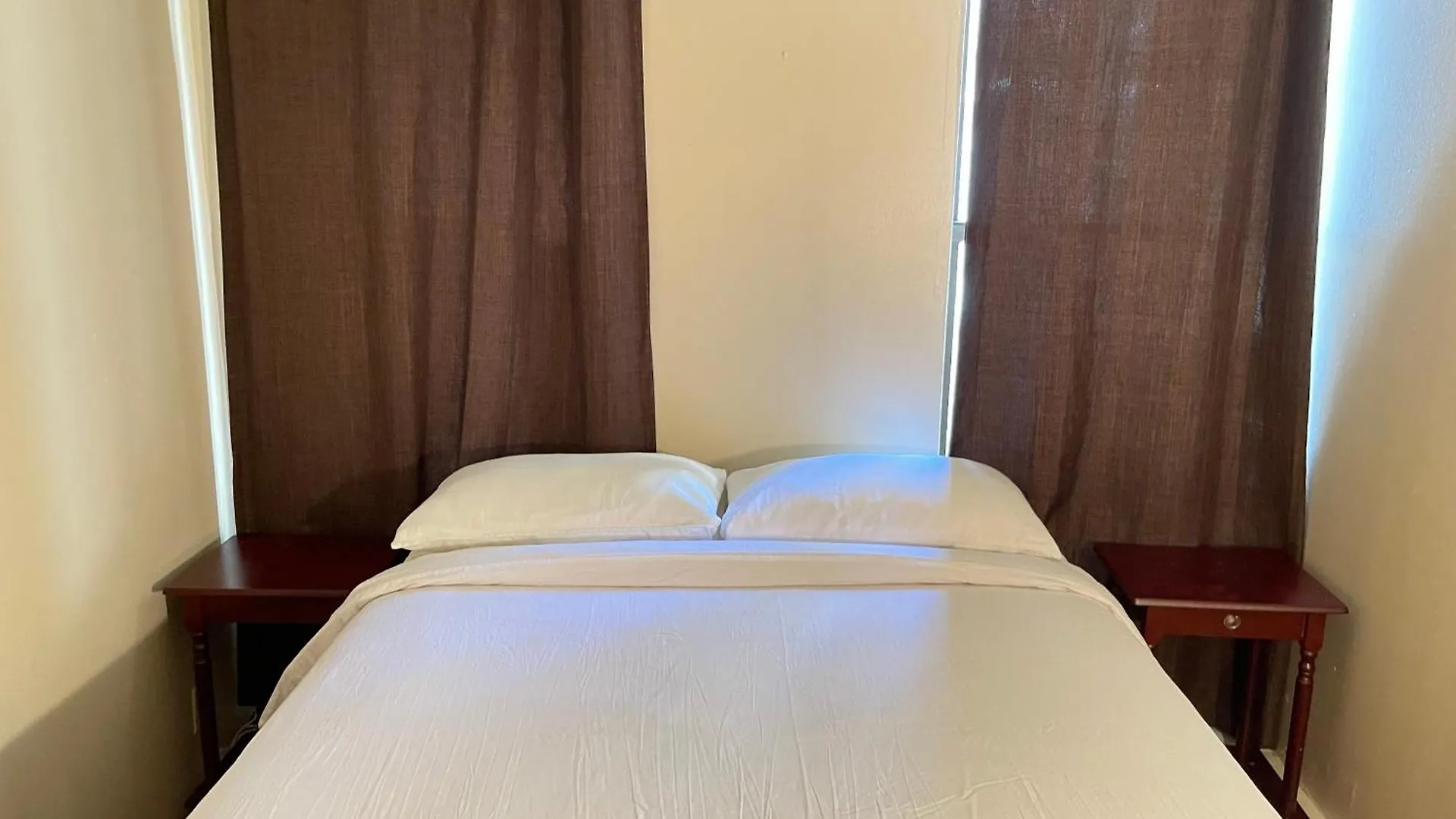 One Bedroom By Month Next To Bronx Zoo New York Apartman